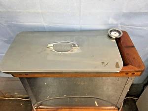 Thermo Electric Company Dickson Model K Paraffin Bath. - Bild 1 von 5