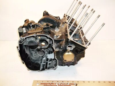 YAMAHA 86 FZ750 ENGINE CRANKCASE BLOCK 1AE-15100-02-00 FZ700 FZ 750 700 jh - Изображение 1 из 4