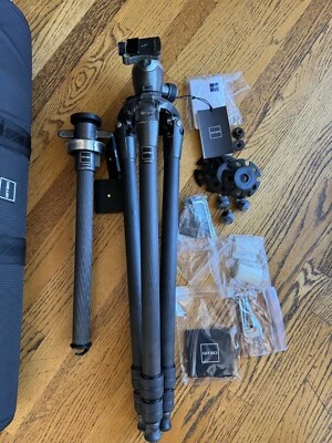 Trípode de fibra de carbono Gitzo GT3532S Systematic Series 3 + cabezal GH3382QD + GS3513S Foto 1 de 4