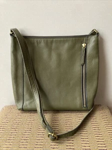 FOSSIL - Tara Leather Crossbody Zipper Bag / Purse olive green Thin sleek modern - Picture 1 of 12