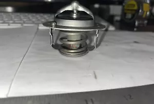 Lexus IS200t 2016 termostato 90916 03156 - Imagen 1 de 4