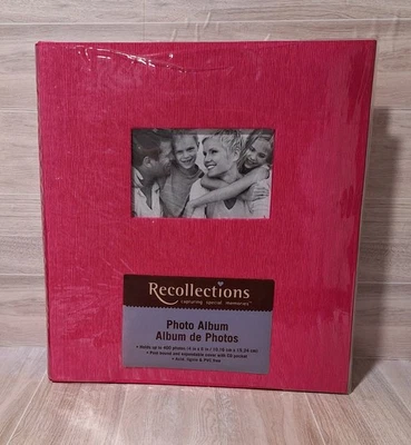 Recollections 4x6 Album Holds 400 4x6 Photos Post Bound Expandable Fuchsia - Image 1 of 4