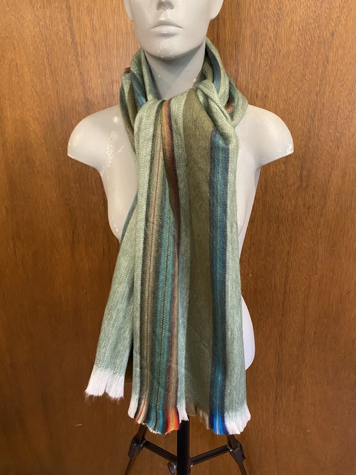 Capa envolvente chal bufanda mezcla lana alpaca. Verde Claro 72"x24" Hecho en Ecuador Foto 1 de 4