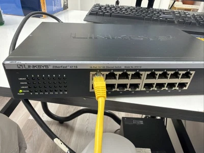 Used Linksys EtherFast 4116 EF4116 16-Port 10/100Mbps Ethernet Switch - Image 1 of 4