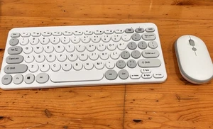 Slim Bluetooth Keyboard and Mouse Combo Portable Wireless Quiet Tech White - Picture 1 of 4