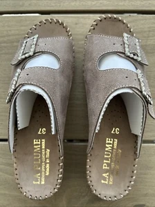 La Plume Women’s Leather Sandals SZ 37 Made In Italy US SZ 7 Brown W/rhinestones - Picture 1 of 6