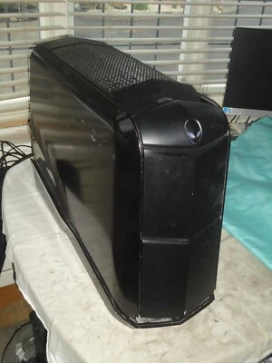 Alienware Aurora Gaming PC Core i7 920 120Gb SSD 1Tb 16Gb Ram Radeon 7970 Win 10 - Image 1 of 4