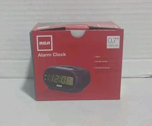 RCA RCD20A Digital Alarm Clock - Picture 1 of 8