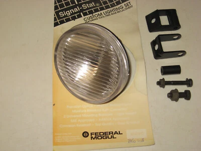 Vintage 4" Fog Light, Signal-Stat 860WD, fits Bonnevile, GrandAm, Grand Prix, Tr - Image 1 of 4