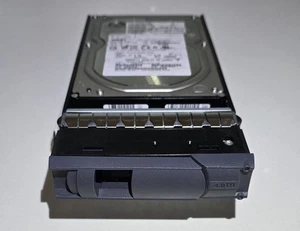 NETAPP 4TB con carrito 108-00315-B0 SP-X477A-R6 35P2872 35P2873  - Imagen 1 de 3