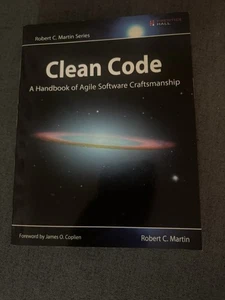 Clean Code: A Handbook of Agile Software Craftsmanship; Robert Martin 2009 - Picture 1 of 5