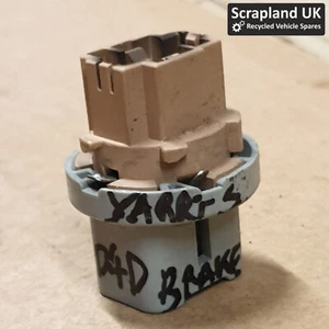 Bremslicht Birnenhalter Toyota Yaris Mk1 XP10 Facelift 2003-2004 - Bild 1 von 3