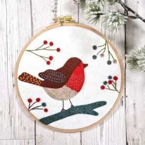 Corinne Lapierre Applique hoop kit from felt Robin APPROB1O - Picture 1 of 2