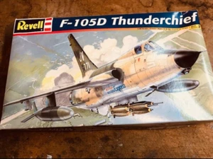 Rare Revell F-105D ThunderCheif..Kit 5840 ..1/48 - Picture 1 of 4