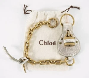 AUTHENTIC NEW CHLOE PADDINGTON BAG CHARM BEIGE METALLIC KEYCHAIN KEY RING RARE  - Picture 1 of 6