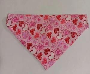 Pet Bandana fit over any 1.5 inch wide collar band - Picture 1 of 1