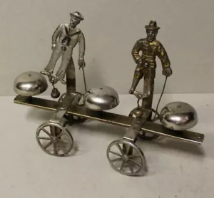 Gusseisen Soldat und Matrosenglocke antikes Zugspielzeug - watrous Mfg. Firma - Bild 1 von 7