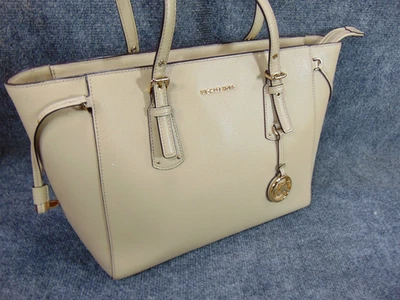 Bolso de Hombro Michael Kors Jet Set Beige Cuero Saffiano Estructurado Foto 1 de 4