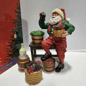 Clothtique Possible Dreams Santa - Santa's Vineyard #15095. Mit Box - Bild 1 von 15