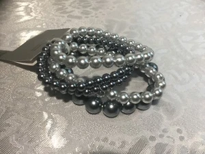 Silver Gray Faux Pearl Set of 5 Beaded Stretch Bracelets - Picture 1 of 5