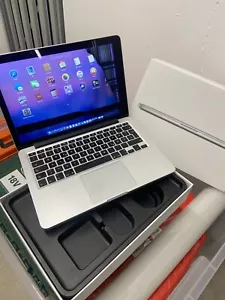 *_Apple Retina MacBook Pro 13", Early 2015. 2,7 Core i5 , 8GB RAM, 128 GB SSD_* - Bild 1 von 10