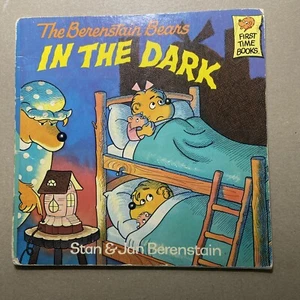 The Berenstain Bears In The Dark (First Time Books) Children's PB - Picture 1 of 4