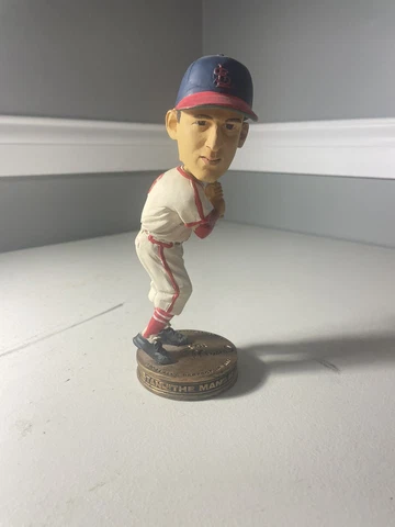 St Louis Cardinals Stan Musial Medal of Freedom Bobblehead SGA 2011 NO BOX Cover