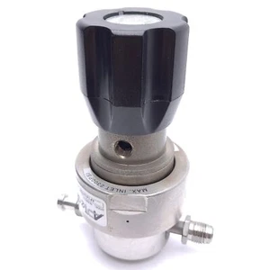 Regulador de diafragma atado APTech AP1410TSM 2PW MV4 MV4, 2-100psig, 2 puertos - Imagen 1 de 5