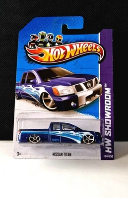 Hot Wheels Nissan Titan - JDM Azul, Rodas OH5SP-Picape Japonesa  - Imagem 1 de 2