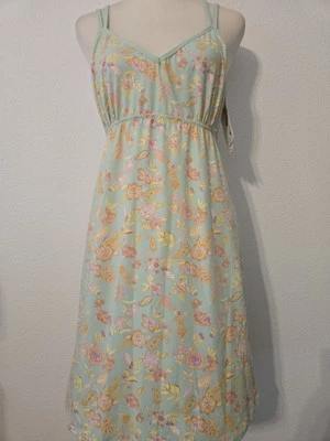 JESSICA SIMPSON INTIMATES NWT Women's M Chemise Stretch Fabric  Nightgown  - Image 1 of 4