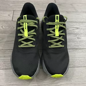 Nike Revolution 5 CZ8678-001 Black Running Shoes Lace Up Low Top Mens US Size 10 - Picture 1 of 6