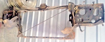 Soporte de núcleo de radiador RWD se adapta a FLEETWOOD DG de 82-92  Foto 1 de 4