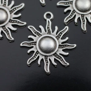 10 Anhänger Sonne, Charms, Metall, Antik Silber, DIY Schmuck basteln ZM723 - Picture 1 of 9
