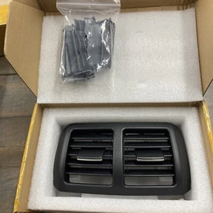 06-13 MERCEDES BENZ W251 R350 R CLASS REAR CENTER CONSOLE A/C OUTLET VENT COVER - Foto 1 di 6