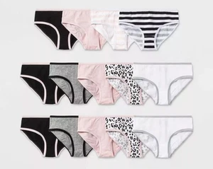 Cat & Jack Girls’ Hipsters Size 10 Underwear 14 Pairs (2 Pack) New - Picture 1 of 4