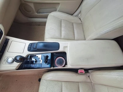 Used Front Lower Center Console fits: 2014 Lexus ES350 floor w/o wood trim Front Foto 1 de 4