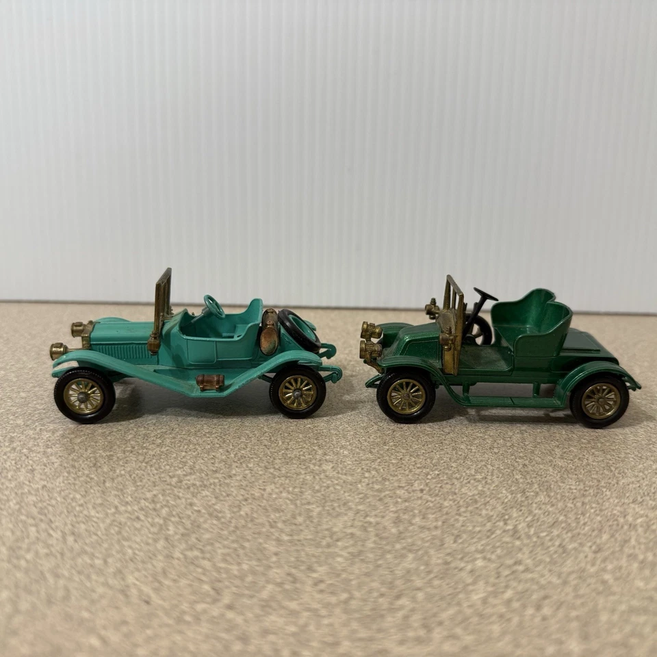 Matchbox Models of Yesteryear Y-2 1911 Renault Diecast Car Y-14 Maxwell Roadster - Image 1 of 4