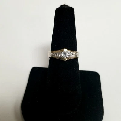 Precioso anillo de oro 14K y circonita cúbica - 3,13 gramos - talla 7 Foto 1 de 4