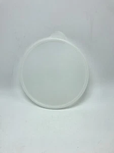 Tupperware Replacement Lid #2577A-2 "P" Sheer Round Tab Made in USA  - Picture 1 of 12