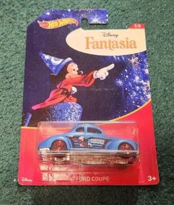 Ford Fantasia Mickey Mouse '40 2017 Hot Wheels Disney cupé 5/8 en tarjeta Foto 1 de 4
