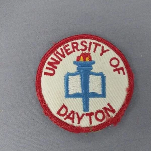 Parche redondo de 3" University of Dayton Catholic OH Ohio - Imagen 1 de 2