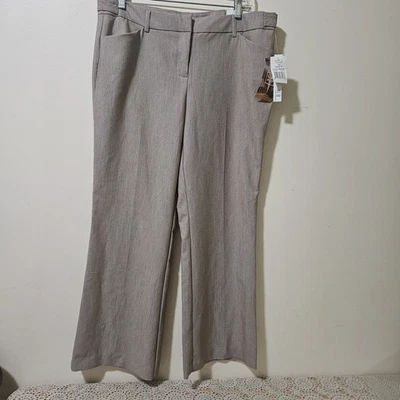 Joe Benbasset LA Fit Pants Size 11 Beige-Fitted- Low Rise- Flair Leg NWT - Image 1 of 4