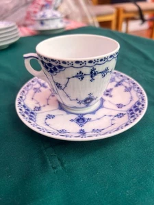 Royal Copenhagen - Porcelain Blue/White Cup + Saucer #719 MINT CONDITION | SET 3 - Picture 1 of 6