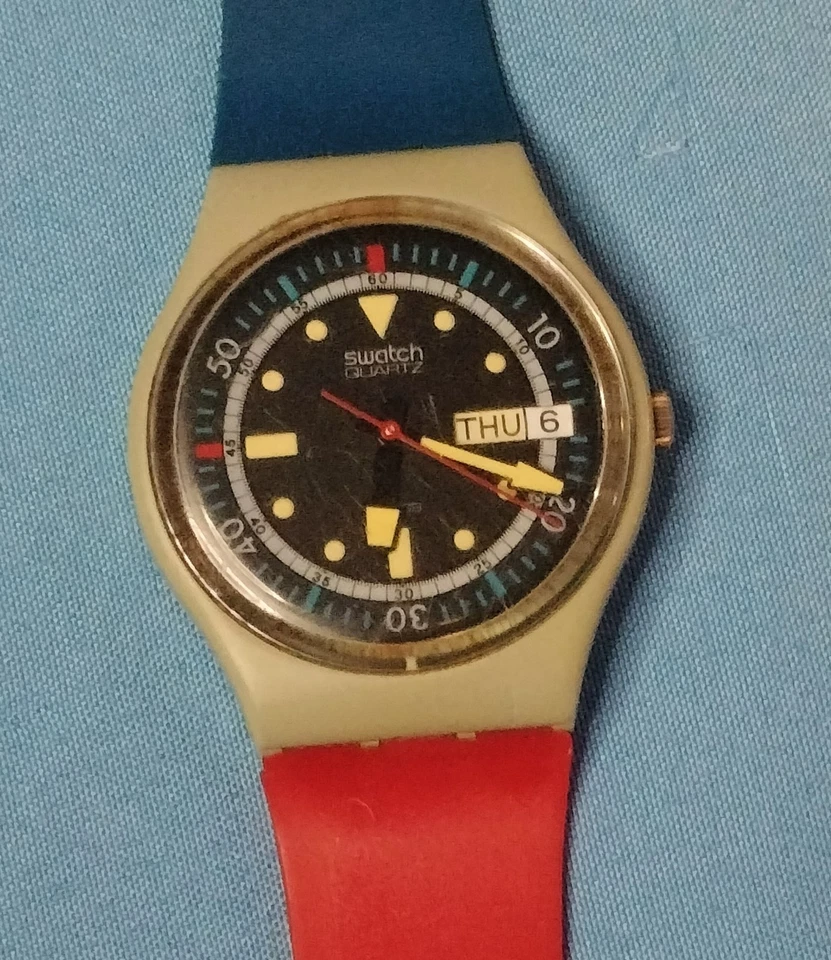 Vintage 1985 Swatch Calypso Diver GM701 Two-toned Original Straps - Image 1 of 4