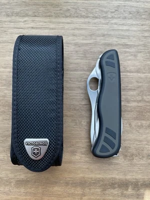 Новый Victorinox швейцарской армии 111 мм нож солдат 2014 хвостовик штамп - Изображение 1 из 4