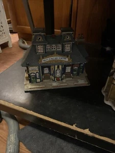 Lemax Carole Towne Main Junction Station Christmas Village House Telegraph Train - Picture 1 of 1