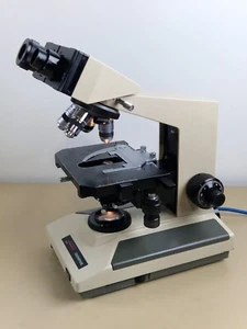 Microscope Olympus BH-2 BHT avec 4x objectifs plan achromat - Photo 1/24