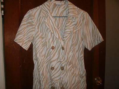 Jaclyn Smith ladies long white and tan dress size med. - Image 1 of 4