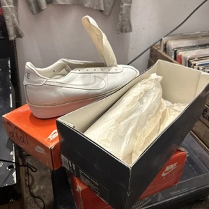 Nike Vintage Shoes Bruin Leather Sneakers Rare 90s - Picture 1 of 8