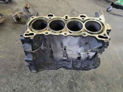 Honda Civic Si/Ex D16z6 92-95 bloque desnudo stock OEM con tapas principales  Foto 1 de 4